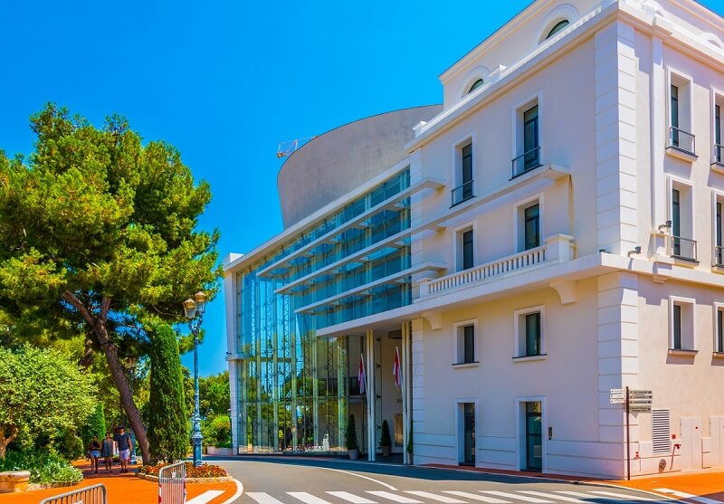 Monaco Parliment Gardp Amr.jpg