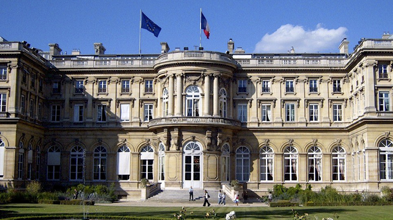 Quai Dorsay Thumb.png